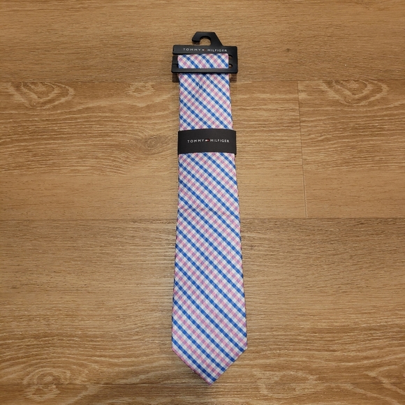 Tommy Hilfiger Other - Tommy Hilfiger Mens Tie Blue And Pink Plaid Pattern New